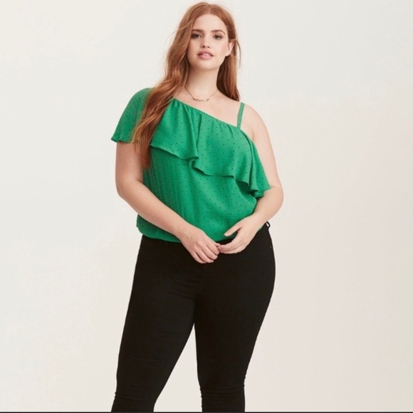 TORRID ⭐️ Green Dot Ruffled One-Shoulder Blouse - Picture 3 of 12